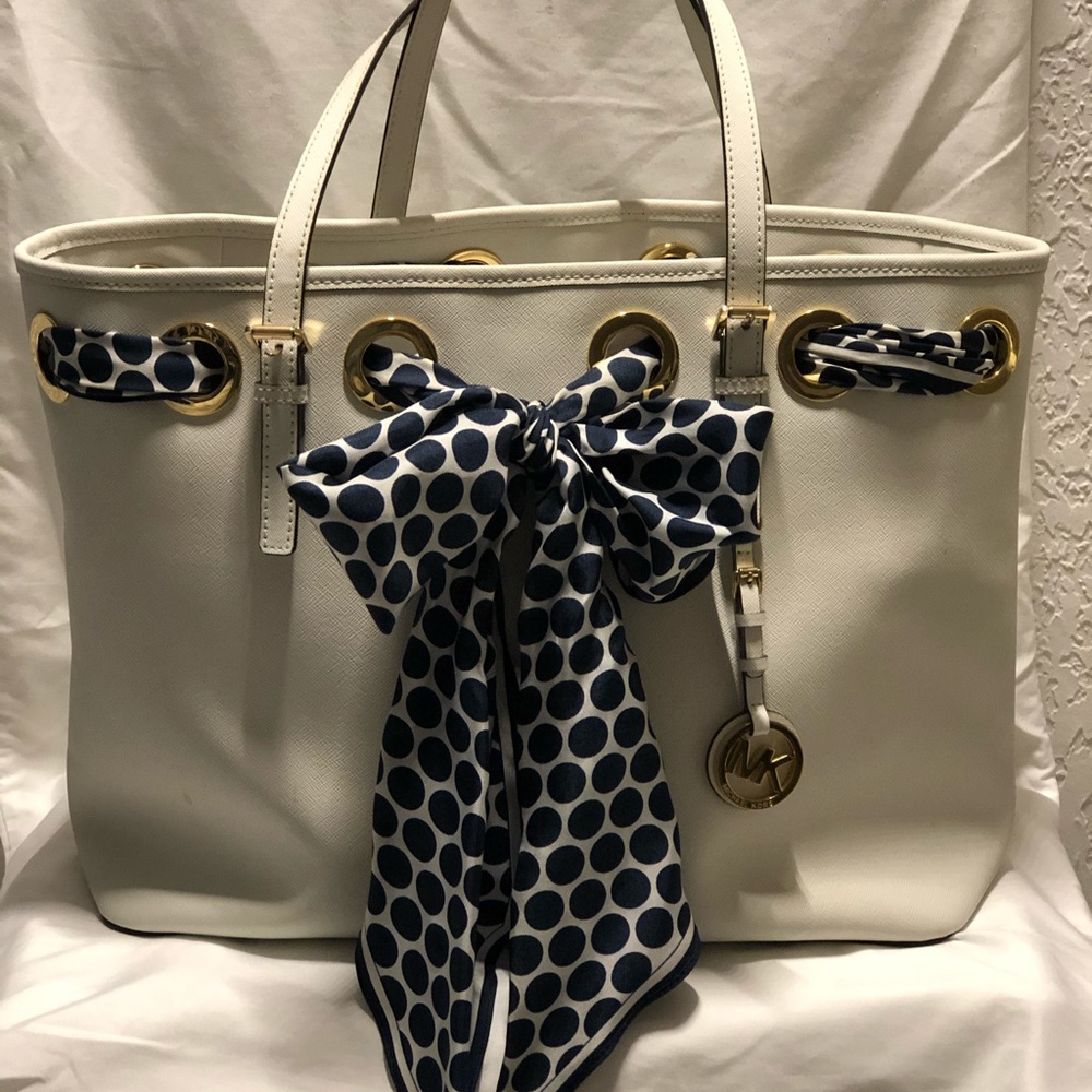Micheal kors bag